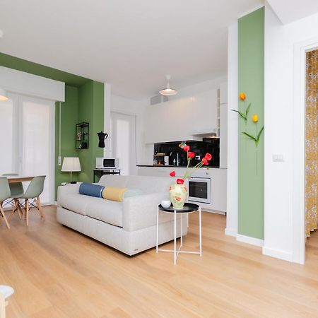 Vivimi Home Fiordalisi Stile & Comfort Vicino Metro Милан Экстерьер фото
