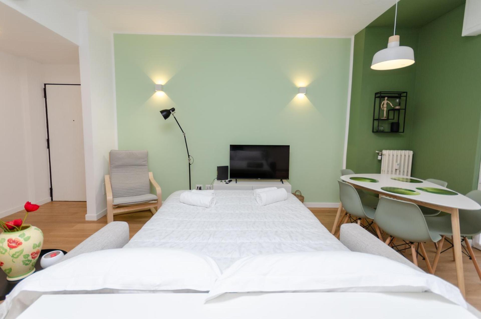 Vivimi Home Fiordalisi Stile & Comfort Vicino Metro Милан Экстерьер фото